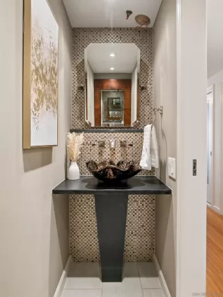 Photo #5: 250024541 Listing