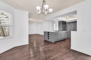 Photo #4: 250024599 Listing 