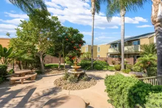 Photo #3: 250024672 Listing