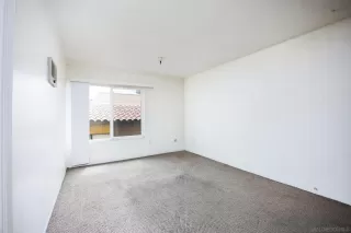 Photo #2: 250024679 Listing