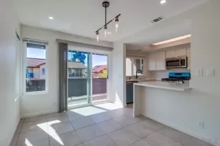 Photo #6: 250024737 Listing