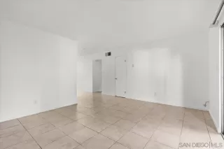 Photo #6: 250024740 Listing