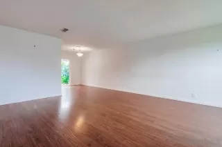 Photo #5: 250024743 Listing 