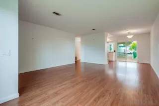 Photo #6: 250024743 Listing 