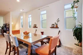 Photo #5: 250024751 Listing