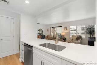 Photo #5: 250024758 Listing