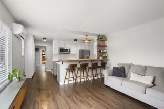 Photo #3: 250024760 Listing