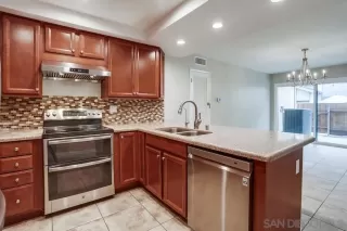 Photo #4: 250024798 Listing 