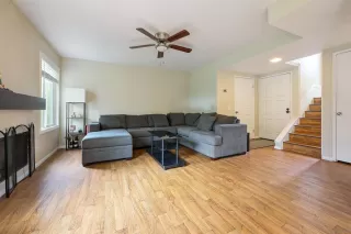 Photo #2: 250024813 Listing