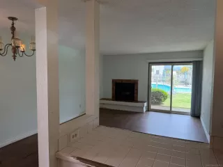 Photo #2: 250024817 Listing