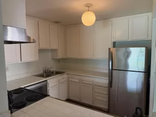 Photo #4: 250024817 Listing