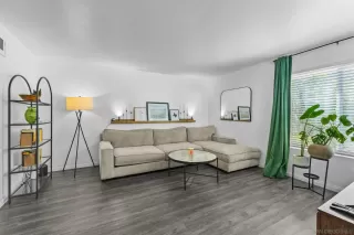 Photo #3: 250024860 Listing 