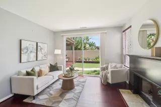 Photo #1: 250024910 Listing