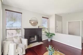 Photo #2: 250024910 Listing