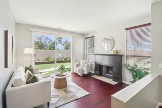 Photo #3: 250024910 Listing