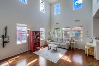 Photo #3: 250024917 Listing