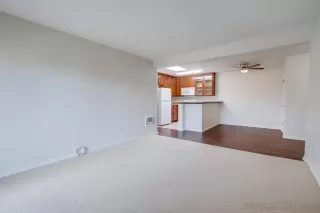 Photo #6: 250024922 Listing