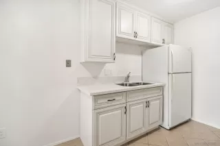 Photo #6: 250024923 Listing