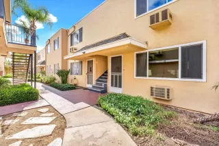 Photo #4: 250024942 Listing