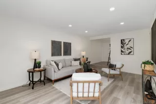 Photo #3: 250024946 Listing 