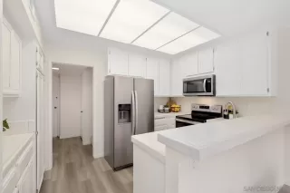 Photo #6: 250024946 Listing 