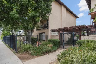 Photo #2: 250024960 Listing