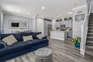 Photo #1: 250024967 Listing