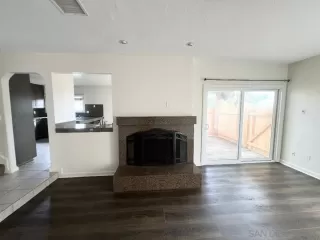 Photo #3: 250024995 Listing