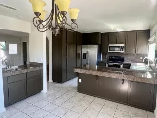 Photo #6: 250024995 Listing