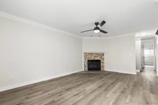 Photo #6: 250025024 Listing 