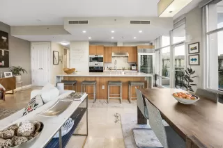 Photo #4: 250025034 Listing