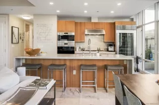 Photo #5: 250025034 Listing