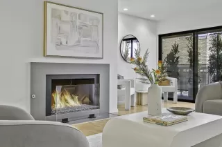 Photo #2: 250025035 Listing