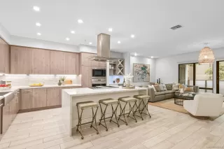 Photo #6: 250025087 Listing