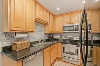 Photo #6: 250025094 Listing