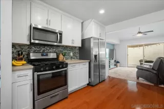 Photo #1: 250025099 Listing