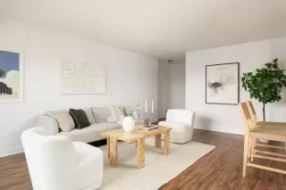 Photo #4: 250025118 Listing