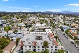 Photo #2: 250025135 Listing