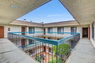 Photo #4: 250025136 Listing