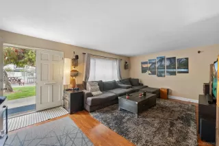 Photo #1: 250025137 Listing