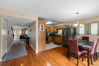 Photo #3: 250025137 Listing