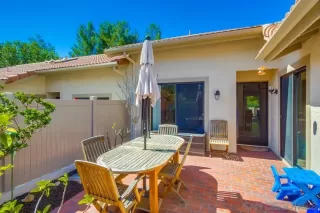 Photo #2: 250025141 Listing