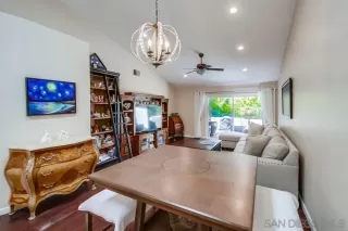 Photo #5: 250025141 Listing