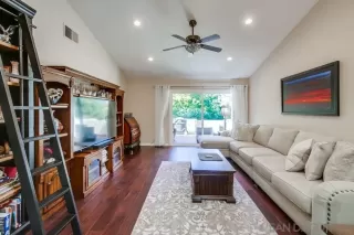 Photo #6: 250025141 Listing