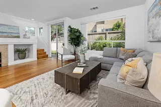 Photo #4: 250025179 Listing 