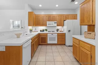 Photo #6: 250025179 Listing 