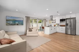 Photo #2: 250025191 Listing