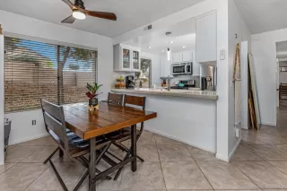 Photo #1: 250025253 Listing 