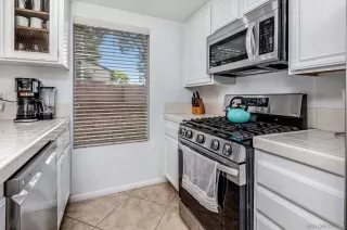 Photo #3: 250025253 Listing 