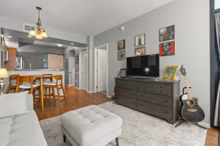 Photo #6: 250025255 Listing